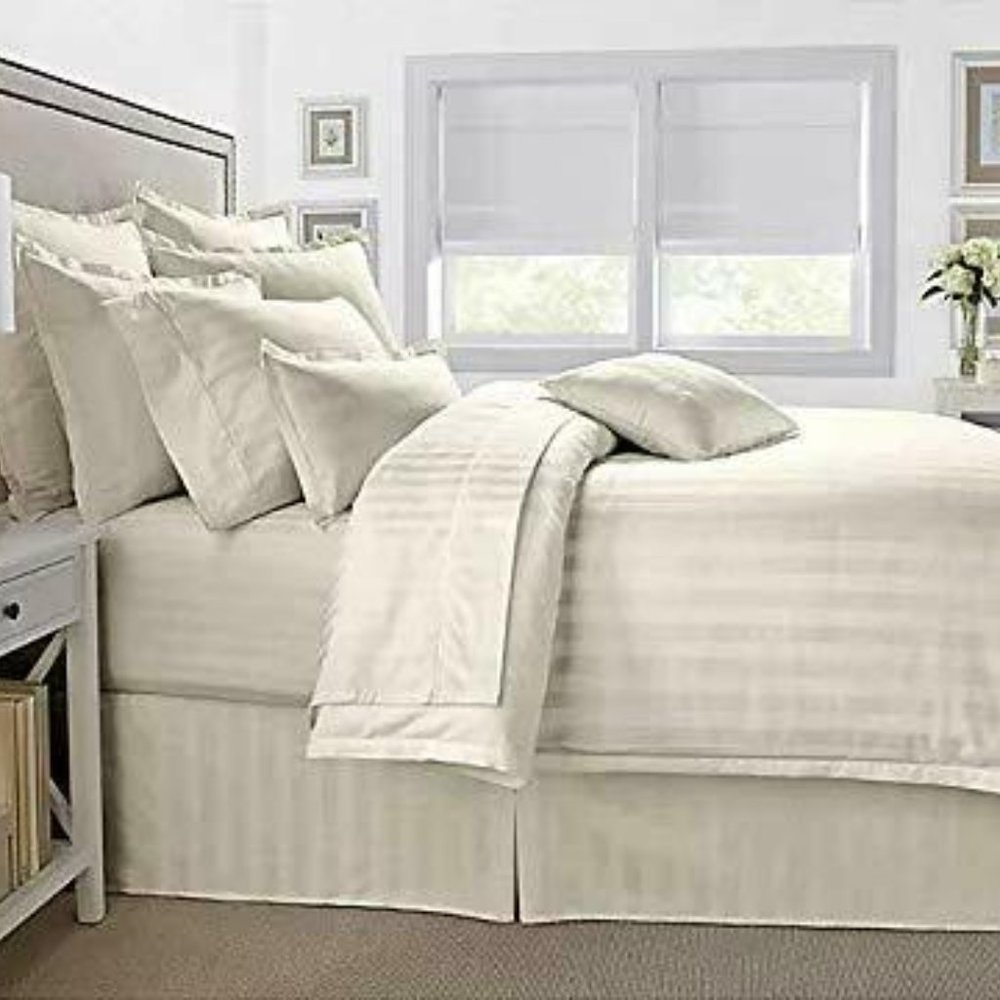 Kathy Ireland 525 Thread Count Damask Stripe 3 Pcs